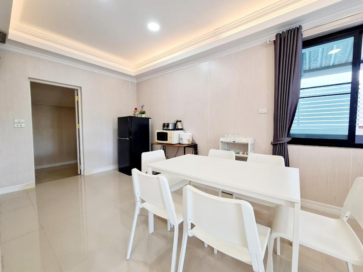 Villa Baan Sasithorn Huahin Extérieur photo